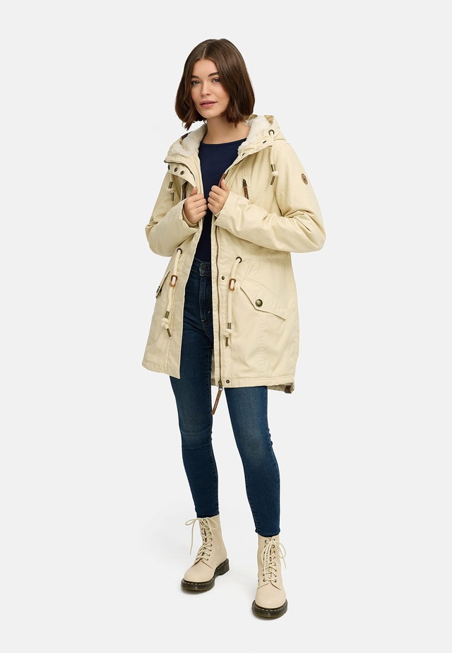 Ragwear Wintermantel »Elsie« stylischer Winterparka mit Kapuze und Teddyfleece