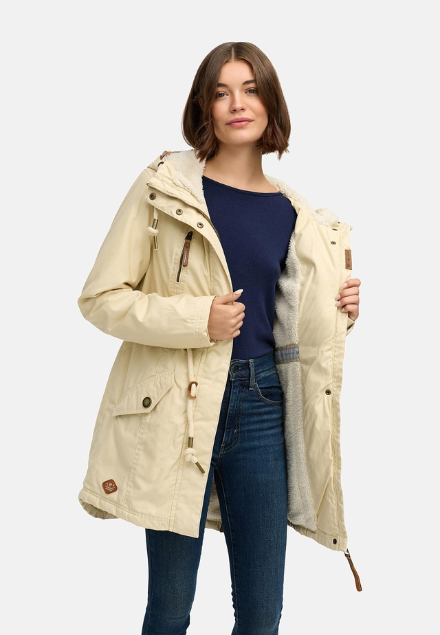 Ragwear Wintermantel »Elsie« stylischer Winterparka mit Kapuze und Teddyfleece
