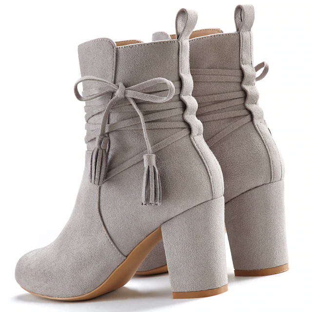 LASCANA Stiefelette »High-Heel-Stiefelette, Ankle Boots, Stiefel,« mit Blockabsatz und raffinierten Riemchen