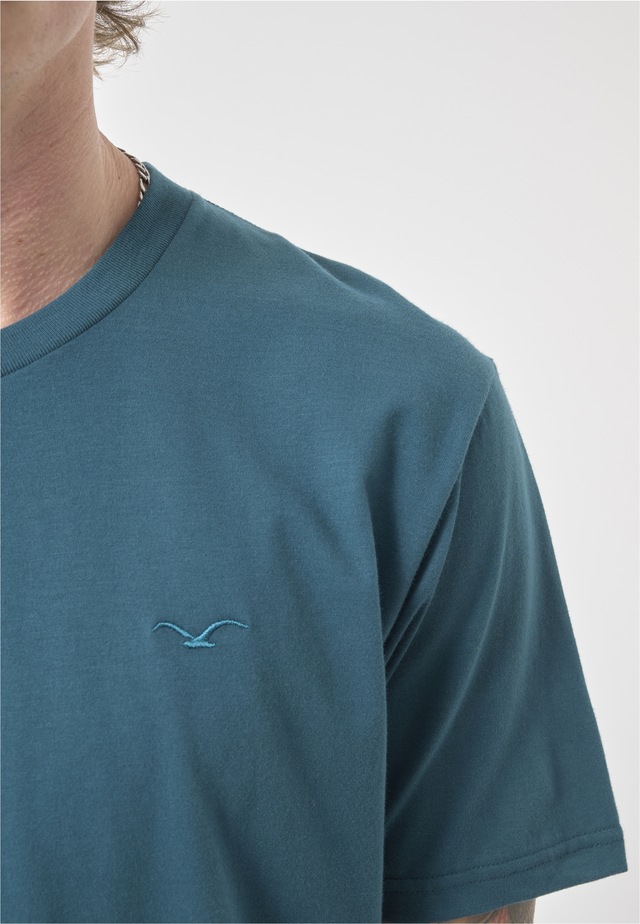 Cleptomanicx T-Shirt »Ligull Regular« mit kleiner Logo-Stickerei