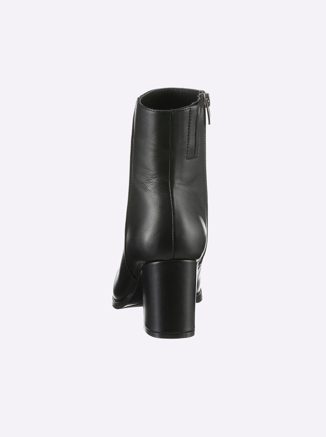 Andrea Conti Stiefelette