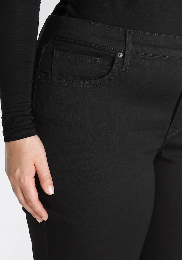 Levi's® Plus Straight-Jeans »314 Shaping Straight« in Baumwoll-Stretch