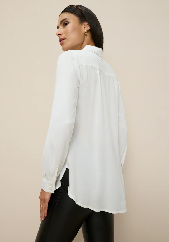Tamaris Hemdbluse »mit lockerem Schnitt, aus fließender Viskose-Qualität« im Oversize-Look mit Tasche