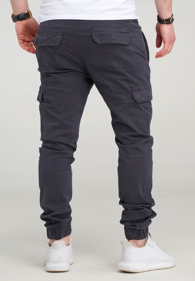 behype Cargohose »BHMattheo2« im Jogging-Design