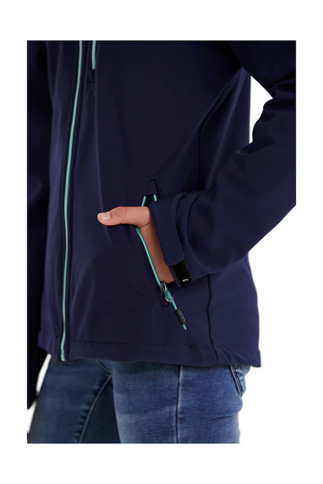 Killtec Softshelljacke »Girls Softshelljacke« Wasserabweisend, verstellbare Kapuze u Ärmel, Fleece-Innenfutter