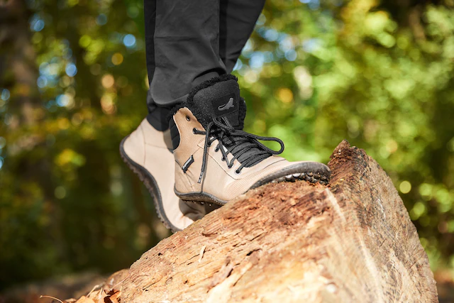 Leguano Barfußschuh »KOSMO« , Bequemschuh, Schnürboots mit einzigartiger Halbkugel-Laufsohle