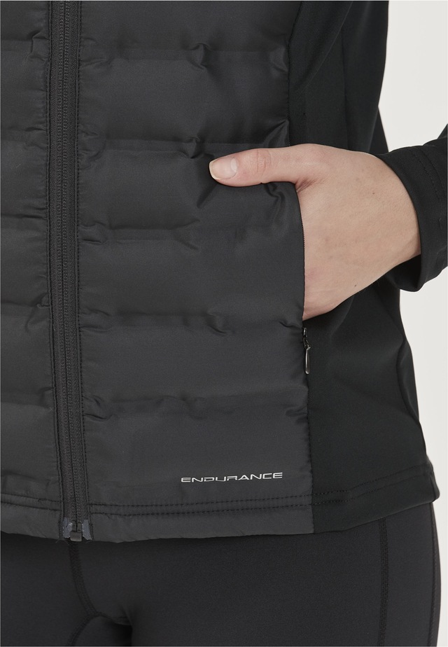 ENDURANCE Laufjacke »Reitta« mit wärmenden Stepp-Einsätzen