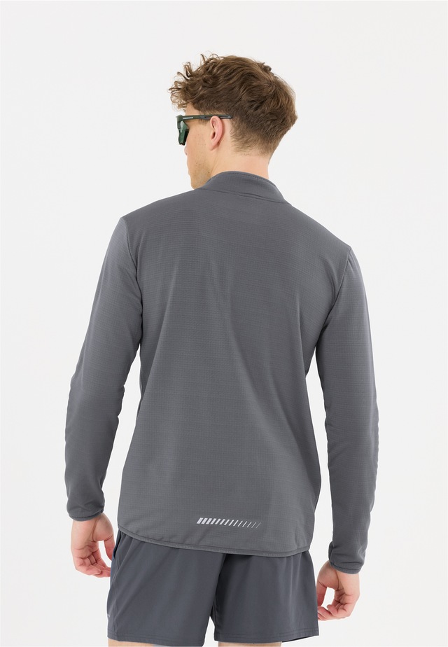 ENDURANCE Langarmshirt »LEDGER« 1 mit sportlichen Funktionen