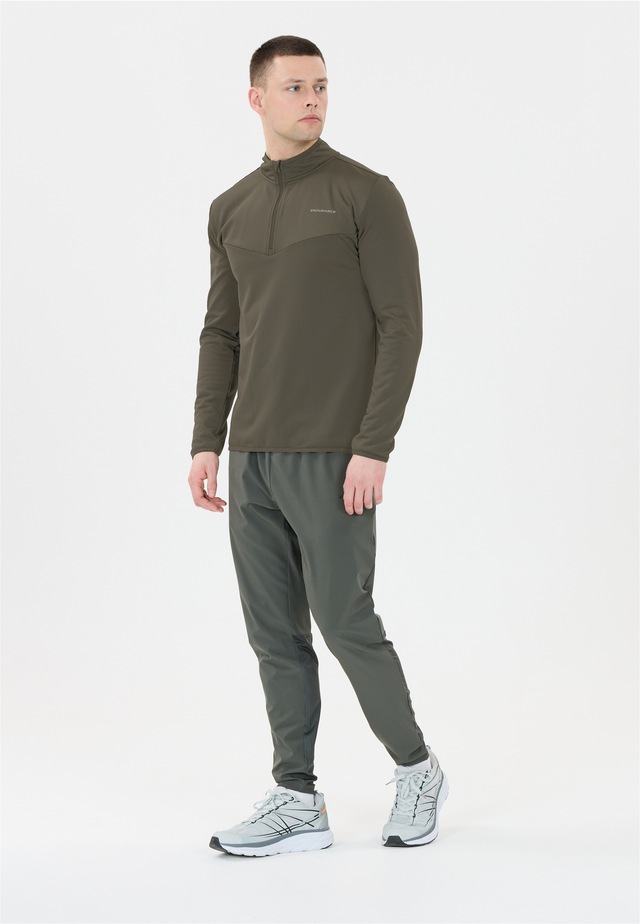 ENDURANCE Langarmshirt »LEDGER« 1 mit sportlichen Funktionen