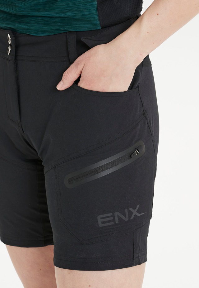 ENDURANCE Radhose »Jamilla W 2 in 1 Shorts« mit herausnehmbarer Innen-Tights