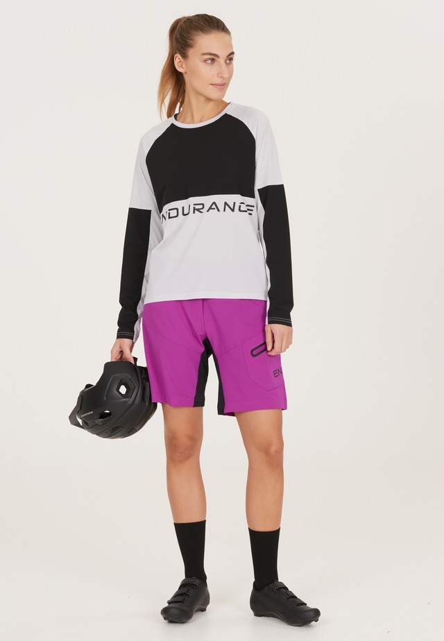 ENDURANCE Radhose »Jamilla W 2 in 1 Shorts« mit herausnehmbarer Innen-Tights