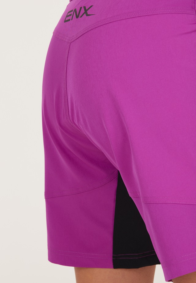 ENDURANCE Radhose »Jamilla W 2 in 1 Shorts« mit herausnehmbarer Innen-Tights