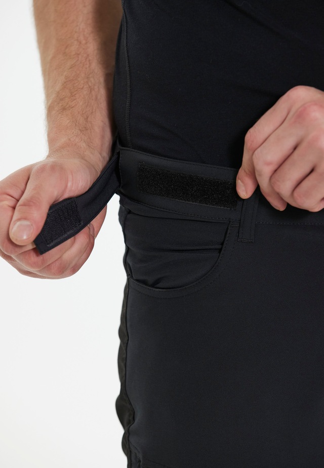 WHISTLER Softshellhose »BEINA M« aus atmungsaktivem Material