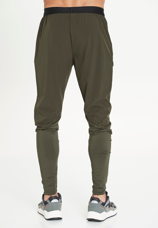 Virtus Sweathose »BLAG V2« mit atmungsaktivem 4-Wege-Funktionsstretch