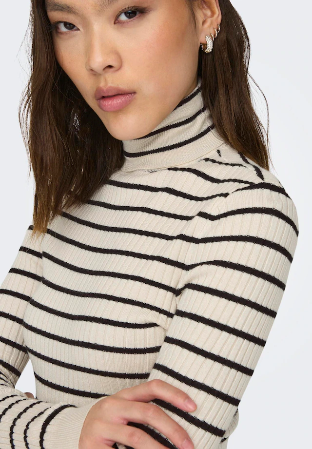 ONLY »ONLKAROL L/S ROLLNECK PULLOVER KNT NOOS« Viskosemischung