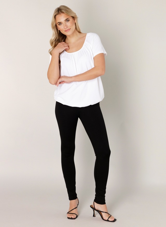 Base Level T-Shirt »Yona« mit Raffung am Rundhalsausschnitt