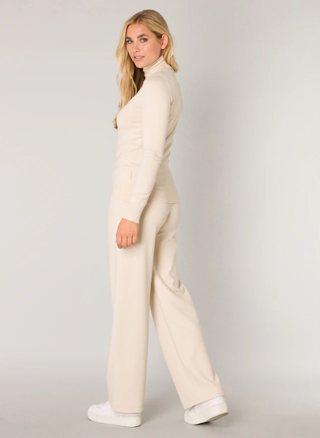 Base Level Rollkragenpullover »Yuen« mit Viskose