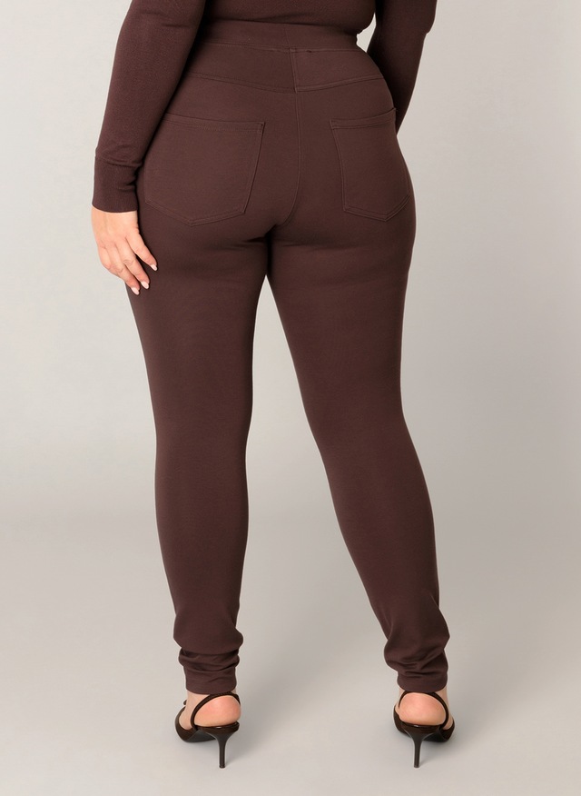 Base Level Curvy Jeggings »Arnika« mit Badge