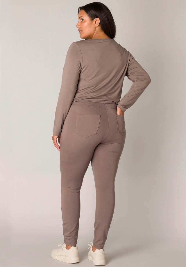 Base Level Curvy Jeggings »Arnika« mit Badge