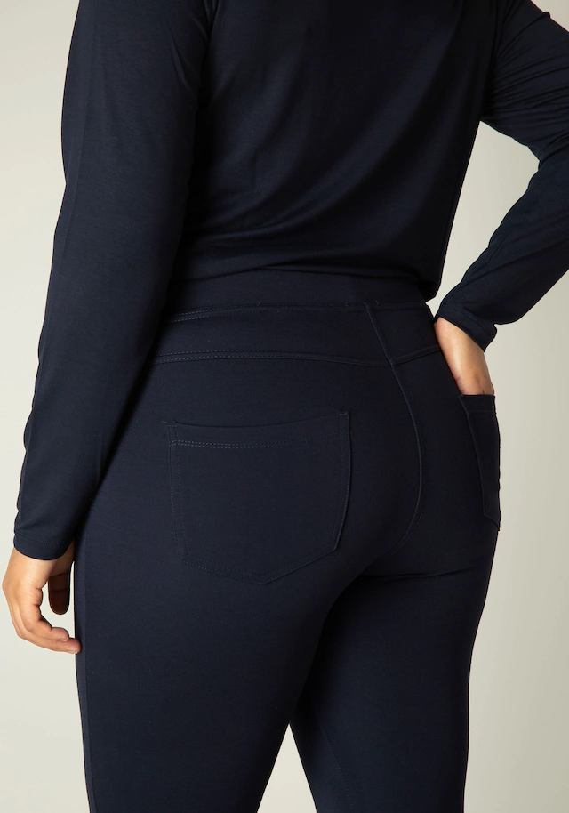 Base Level Curvy Jeggings »Arnika« mit Badge