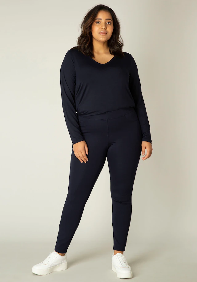 Base Level Curvy Jeggings »Arnika« mit Badge