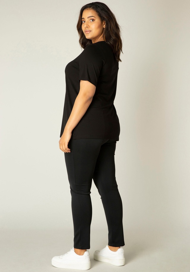 Base Level Curvy T-Shirt »Alba« Große Größen