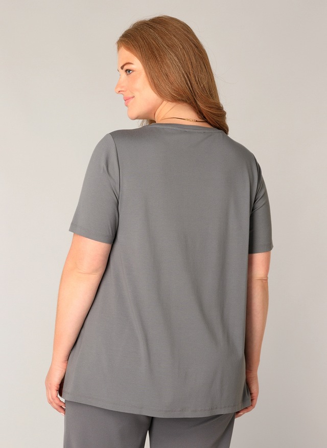 Base Level Curvy T-Shirt »Alba« Große Größen