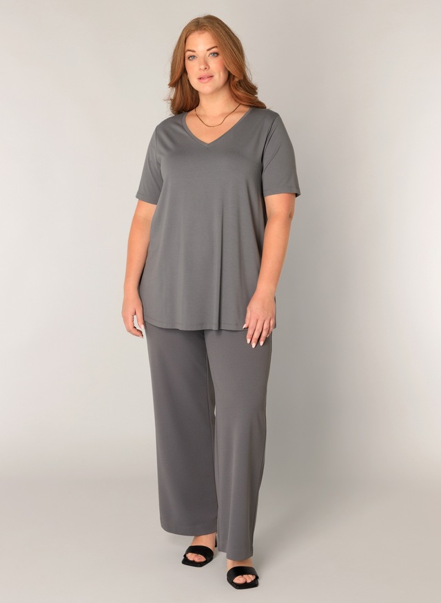Base Level Curvy T-Shirt »Alba« Große Größen