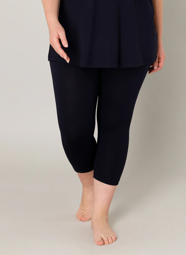 Base Level Curvy Caprileggings »Audrey«