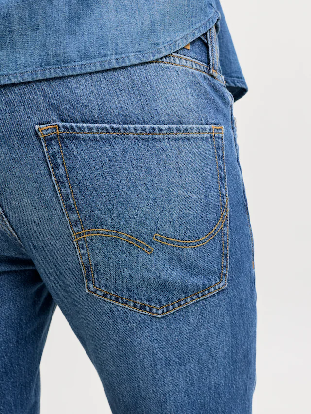 Jack & Jones »JJICLARK im Used-Look, Stretchkomfort und niedrige Leibhöhe« Baumwollmischung, regular fit