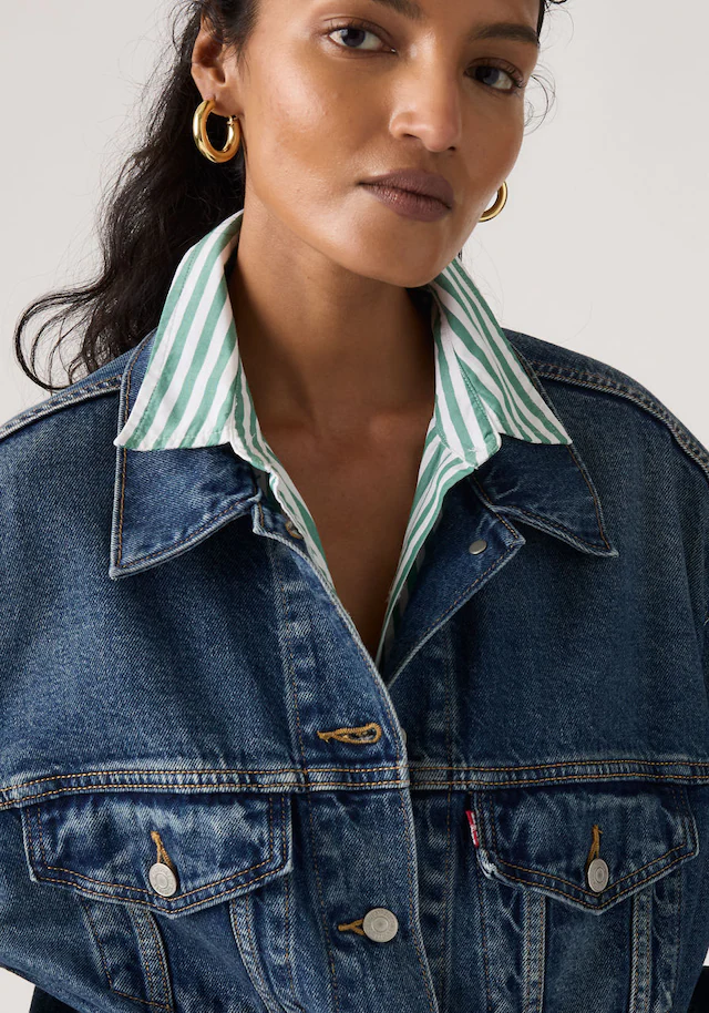 Levi's® Jeansjacke »90S TRUCKER« mit Umlegekragen