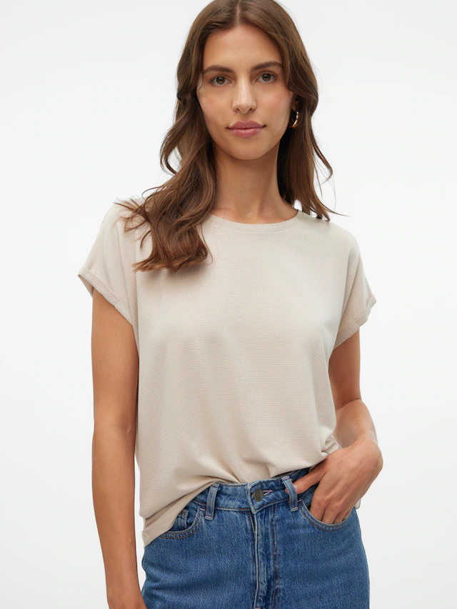 Vero Moda Rundhalsshirt »VMLAVA PLAIN SS TOP LUREX STRIPE« Viskosemischung, loose fit