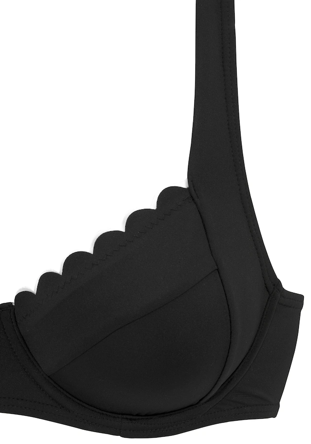 LASCANA Bügel-Bikini-Top »Camilla« mit kontrastfarbenem Detail