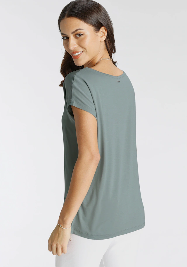 Laura Scott Shirtbluse »mit Satin-Vorderteil und hochflexiblen Jersey-Rücken« lockere Passfrom, zeitlos & gut zu kombinieren