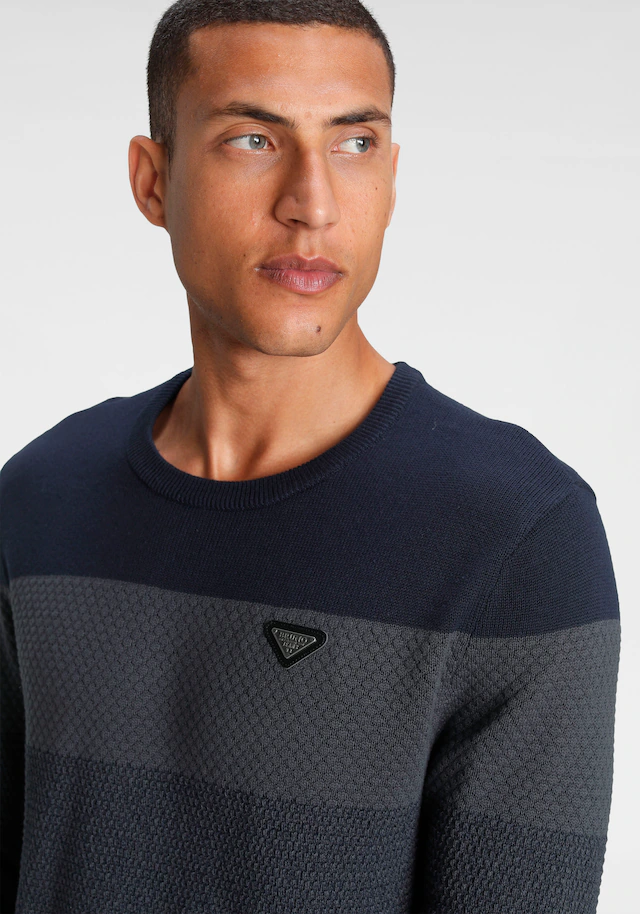 Bruno Banani Strickpullover im modischem Look