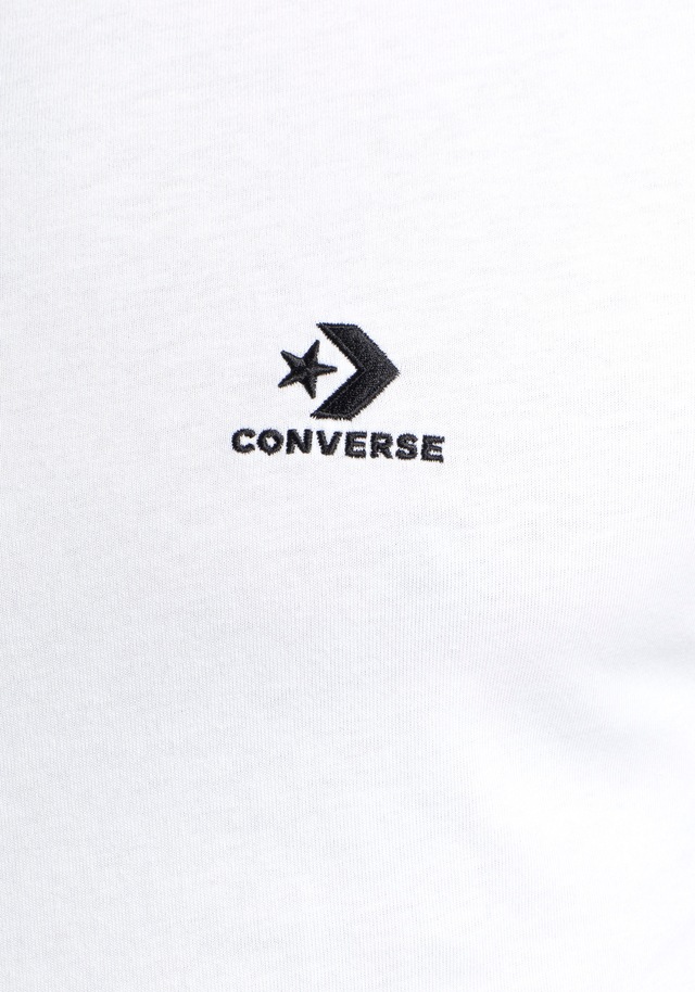 Converse T-Shirt »GO-TO EMBROIDERED STAR CHEVRON TEE« mit Rundhalsausschnitt, Kurzarm, aus Baumwolle, in Single Jersey
