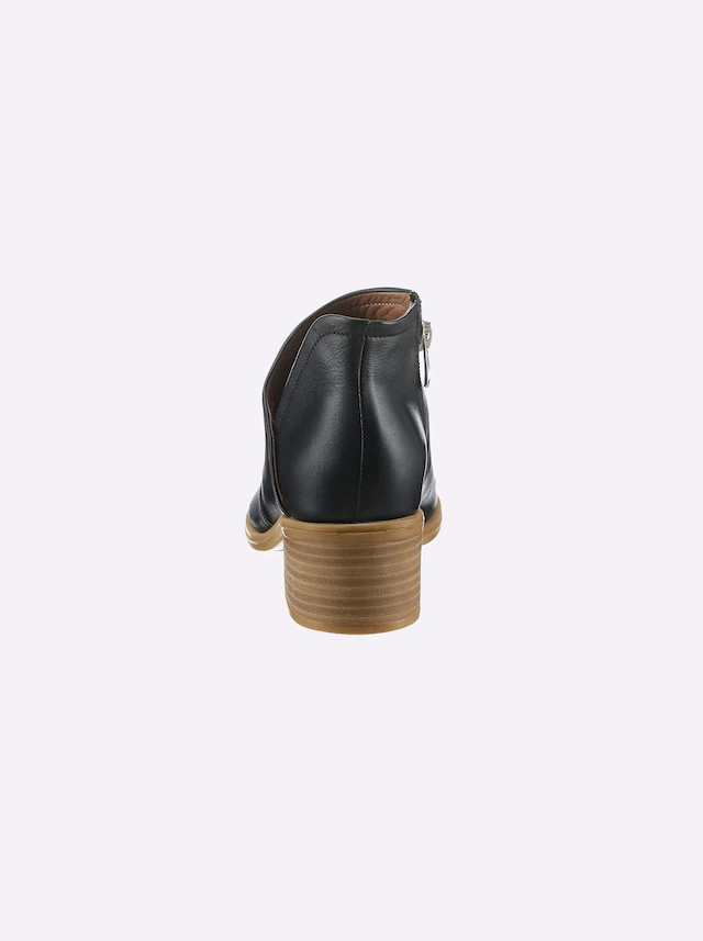 Andrea Conti Sandalette