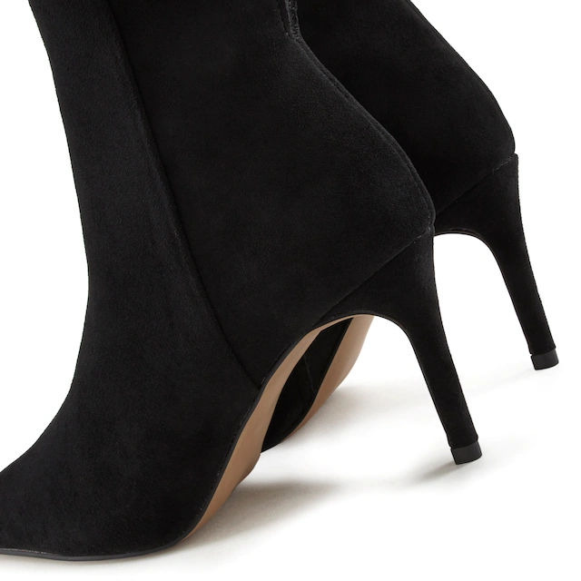 LASCANA High-Heel-Stiefelette »Herbststiefelette, Stiefel,« in elegant spitz zulaufender Form VEGAN
