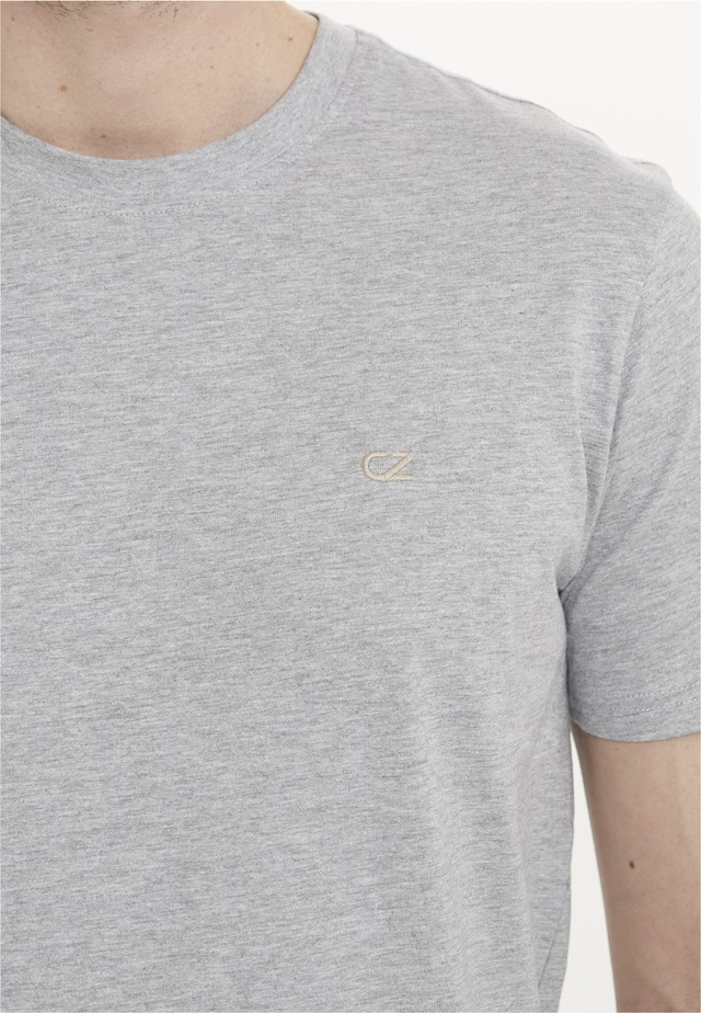 CRUZ T-Shirt »Highmore« aus reiner Baumwolle