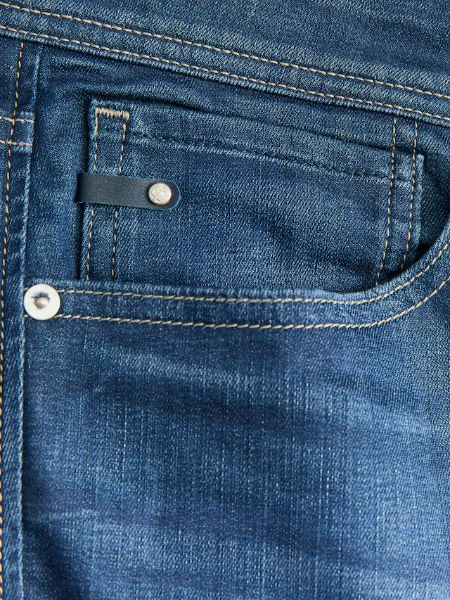 Jack & Jones »JJICLARK mit Used-Look und Stretch für den Alltag« mit Abriebeffekten