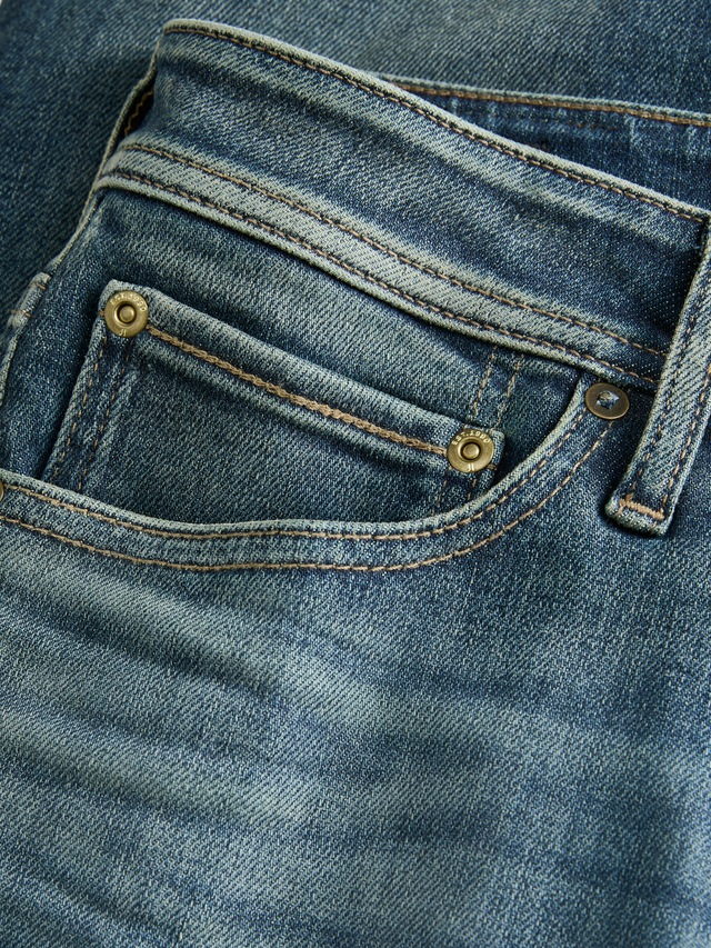 Jack & Jones »JJICLARK mit Used-Look und Stretch für den Alltag« mit Abriebeffekten