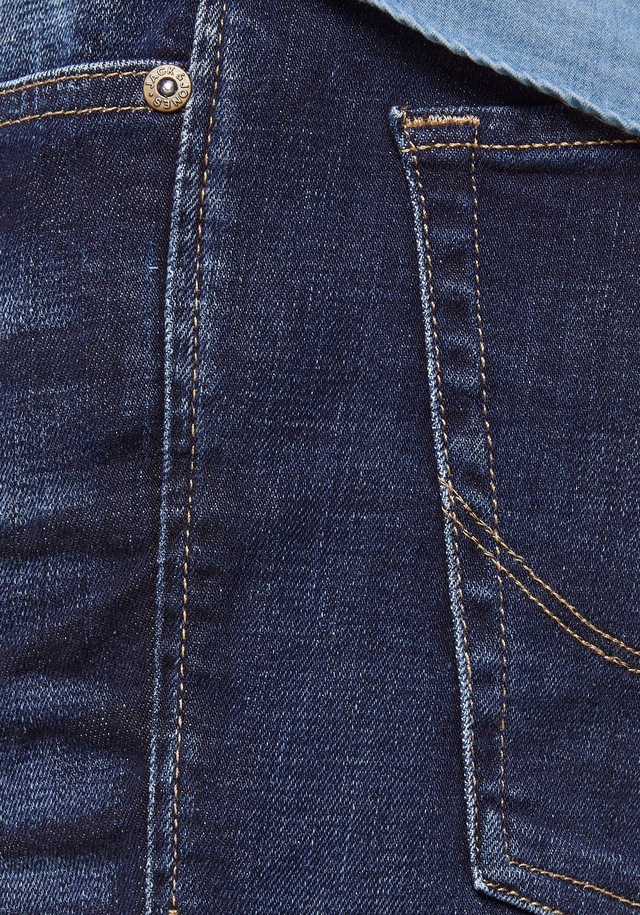 Jack & Jones »JJICLARK mit Used-Look und Stretch für den Alltag« mit Abriebeffekten