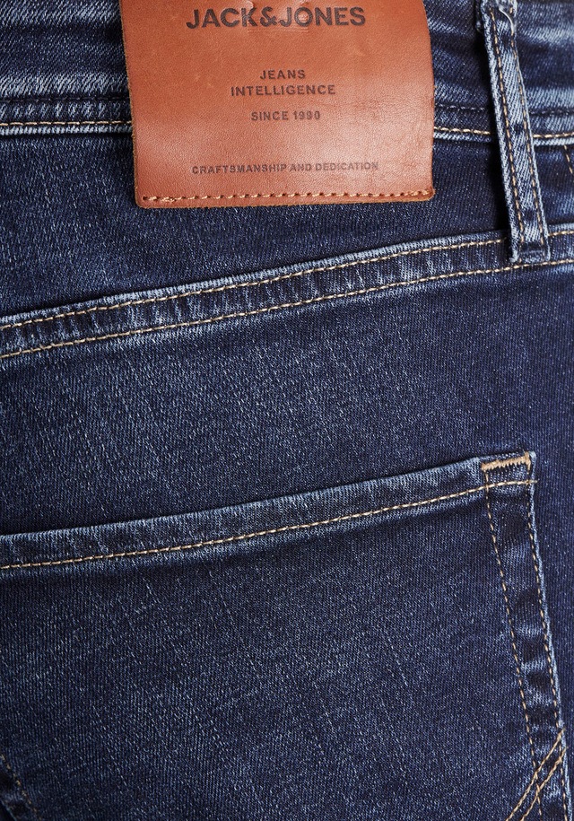 Jack & Jones »JJICLARK mit Used-Look und Stretch für den Alltag« mit Abriebeffekten