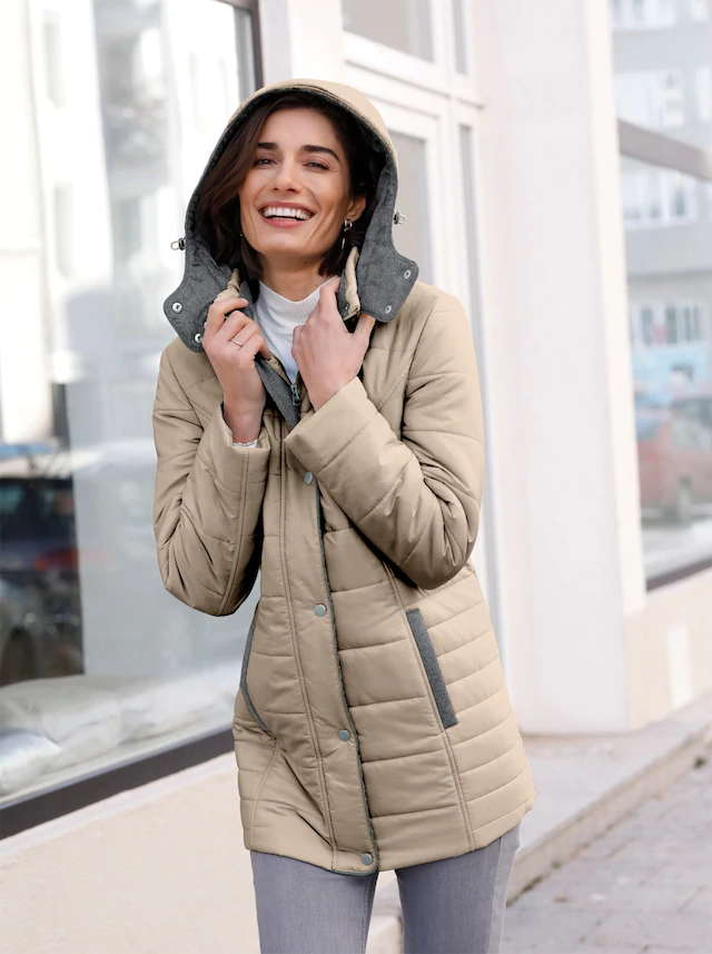Classic Basics Steppjacke mit Kapuze