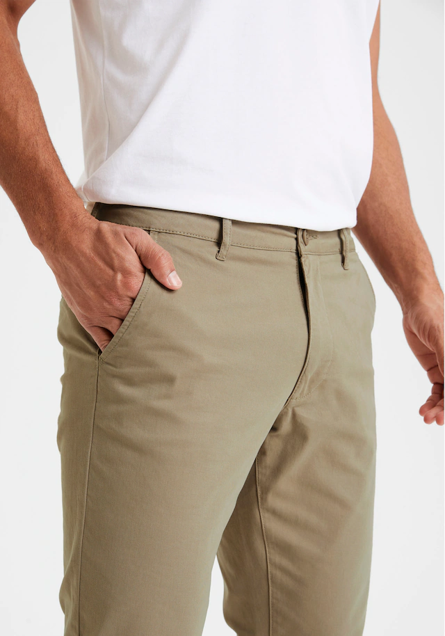 H.I.S Chinohose »- lange Hose in Regular-fit« aus elastischer Baumwoll-Qualität, in 2 Längen: 32 & 34