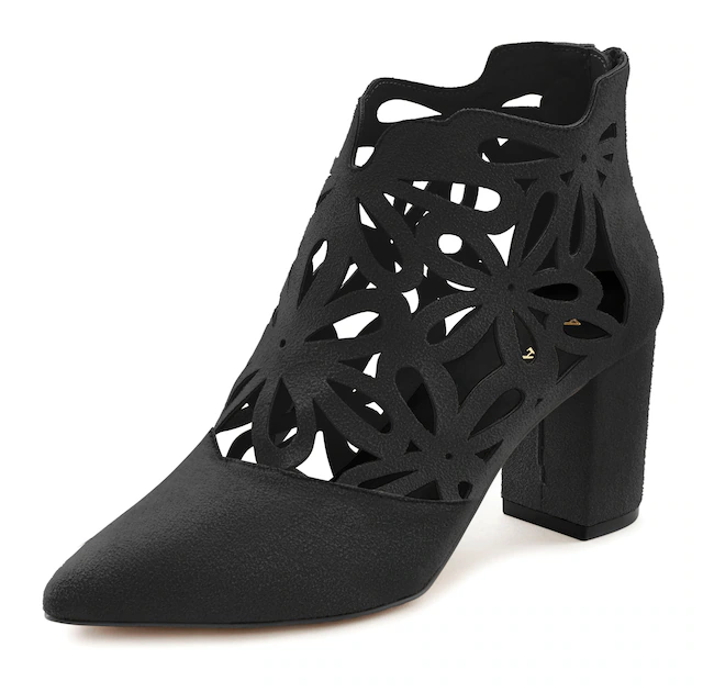 LASCANA High-Heel-Stiefelette »Ankle Boot, Stiefelette, Stiefel,« mit eleganter Spitze und Blockabsatz