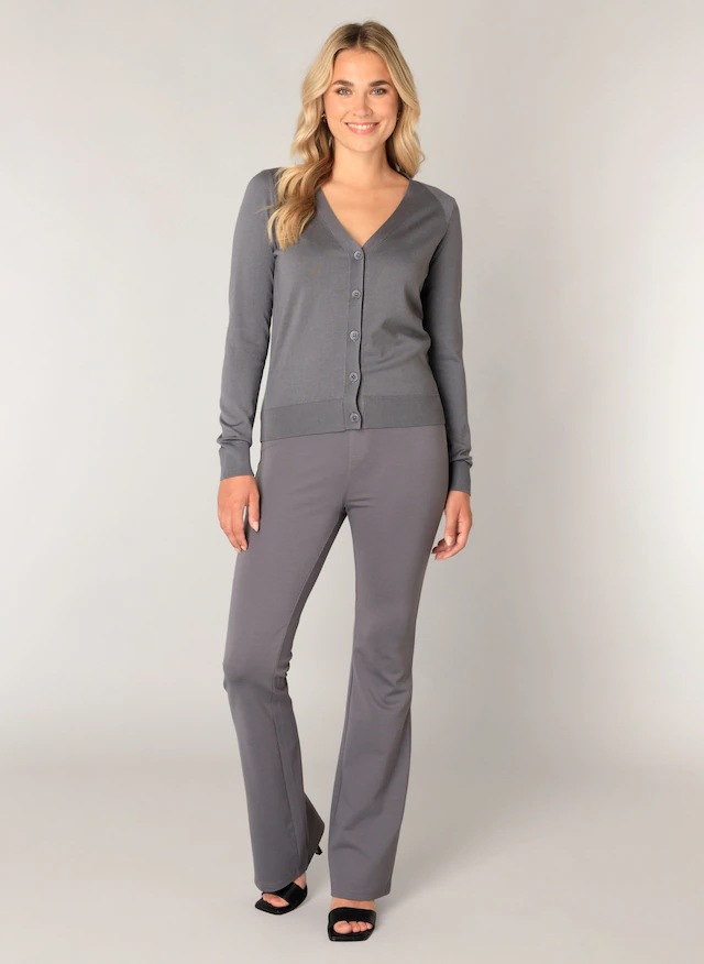 Base Level Strickjacke »Yvon« mit V-Ausschnitt