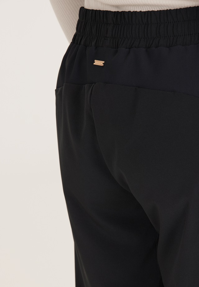 ATHLECIA Sweathose »Timmie« mit praktischem Dehnbund