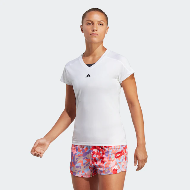 adidas Performance T-Shirt »AEROREADY TRAIN ESSENTIALS MINIMAL BRANDING V-NECK« Trainingsshirt, feuchtigkeitsabsorbierend mit V Ausschnitt