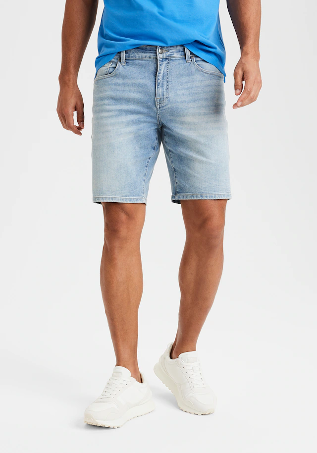 Buffalo Jeansshorts »5-Pocket Shorts« mit normaler Bundhöhe, kurze Hose aus elastischer Denim-Qualität
